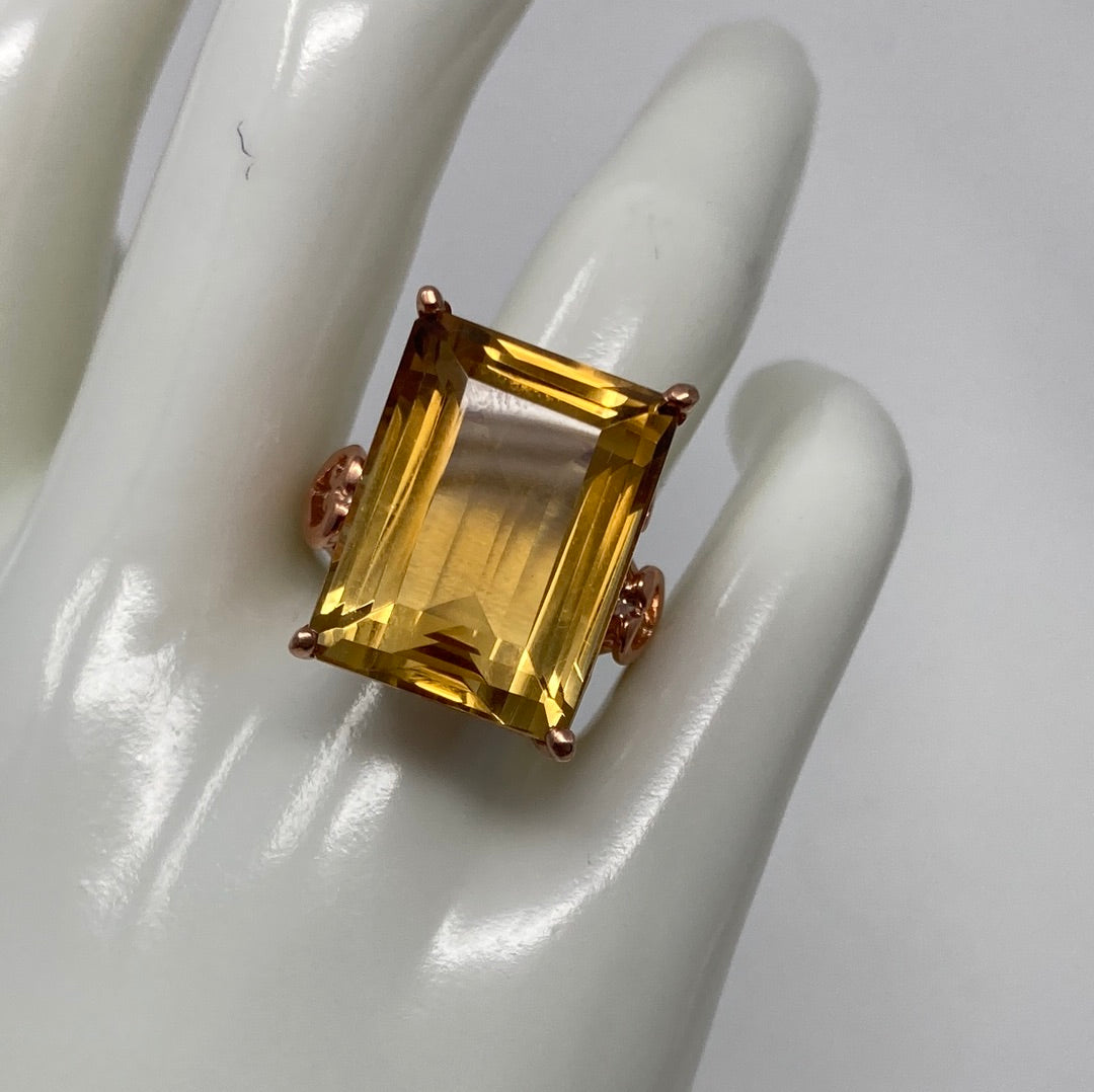 27 CTW Genuine Citrine Ring