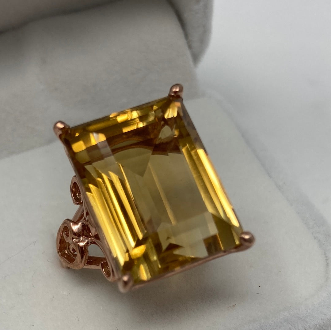 27 CTW Genuine Citrine Ring
