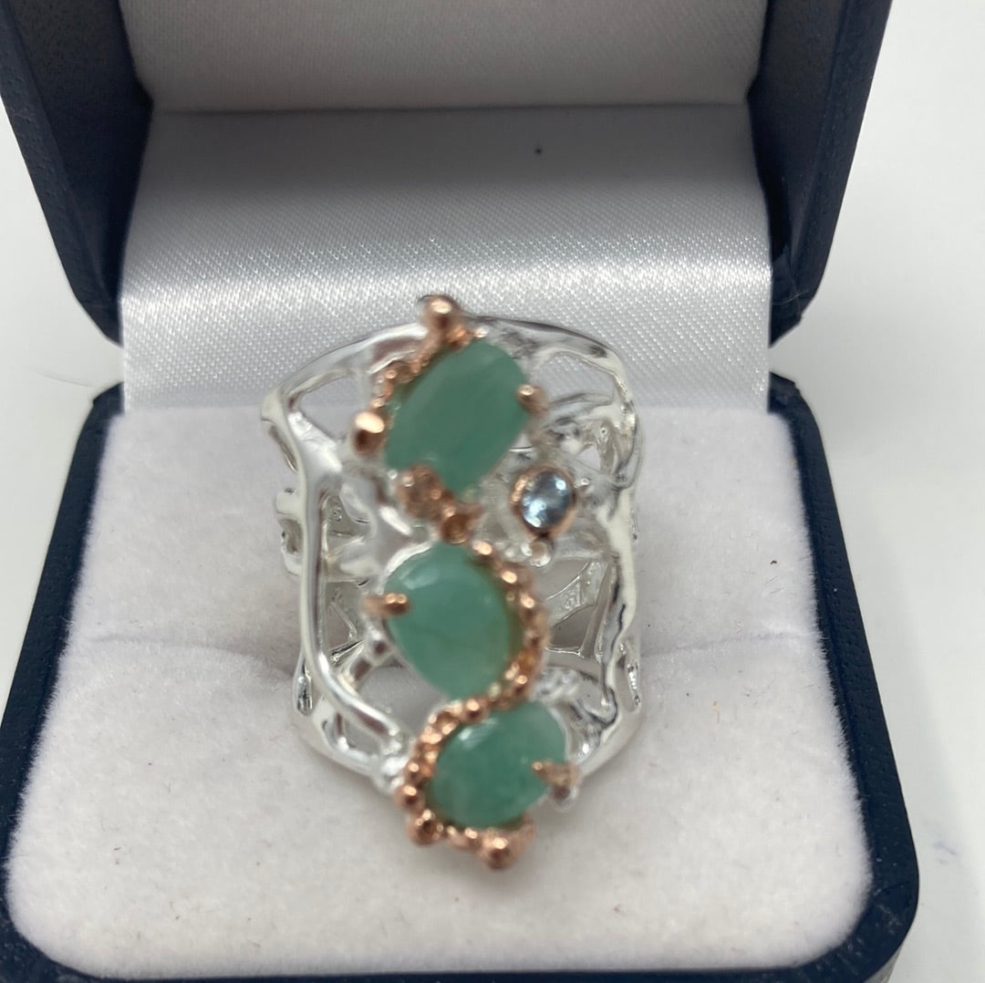 Artistic Genuine Emerald Ring