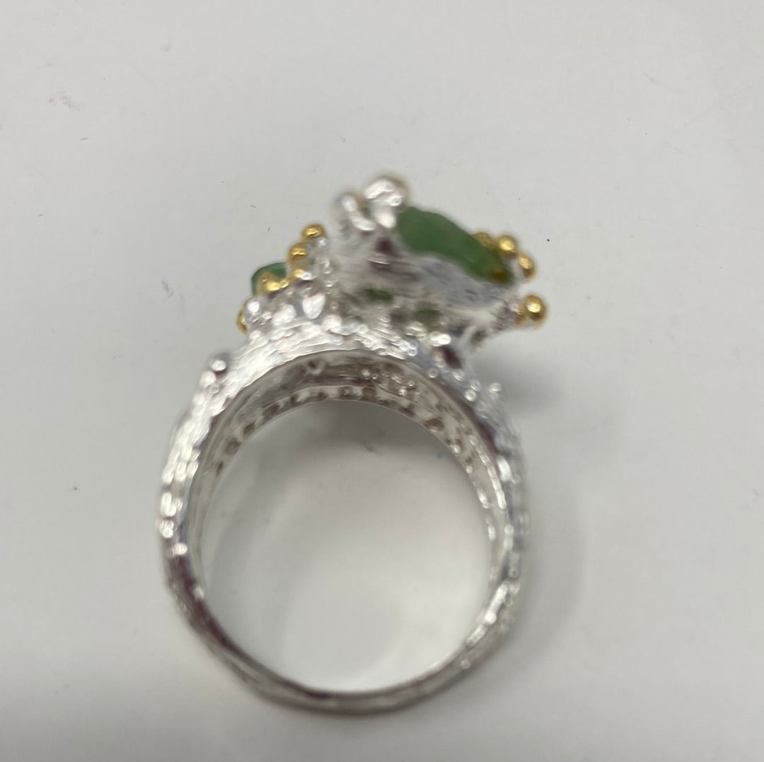 Raw Natural Uncut Emerald Ronh