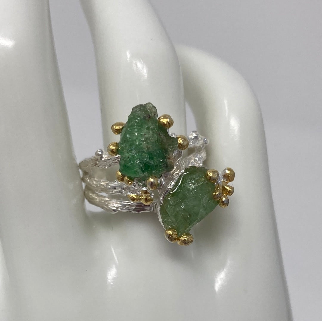 Raw Natural Uncut Emerald Ronh