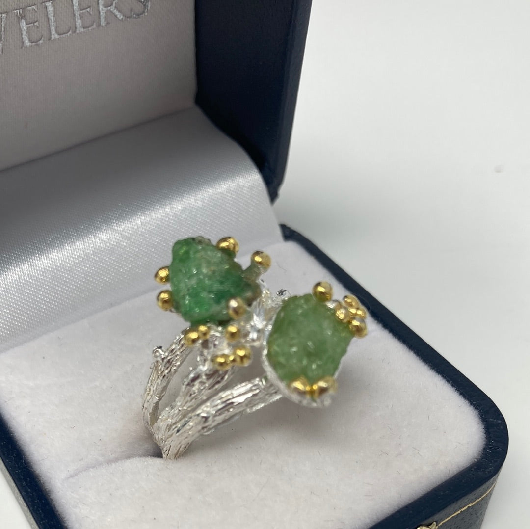 Raw Natural Uncut Emerald Ronh