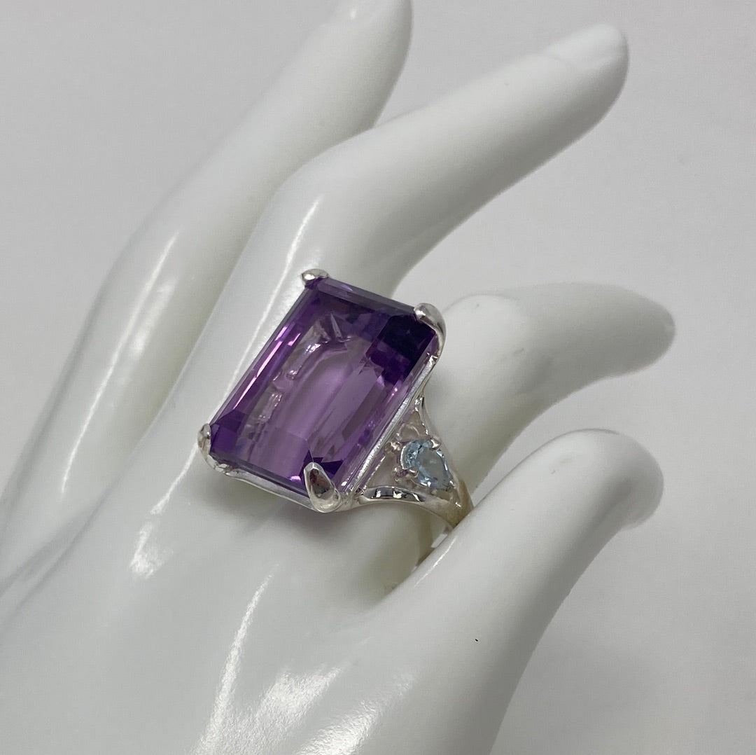 Elegant, Emerald Cut Faceted Genuine Amethyst Ring