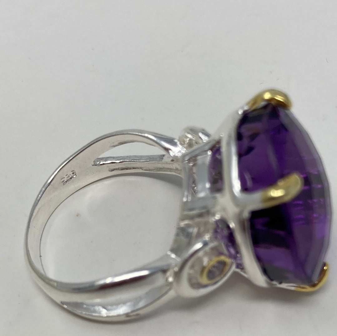 Extraordinary Genuine 24 CTW Amethyst Ring