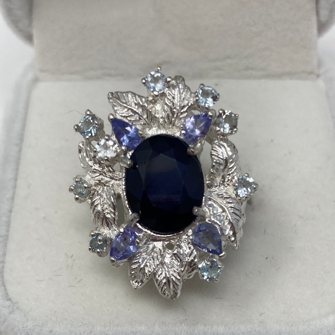 Fascinating Genuine Sapphire & Tanzanite Ring