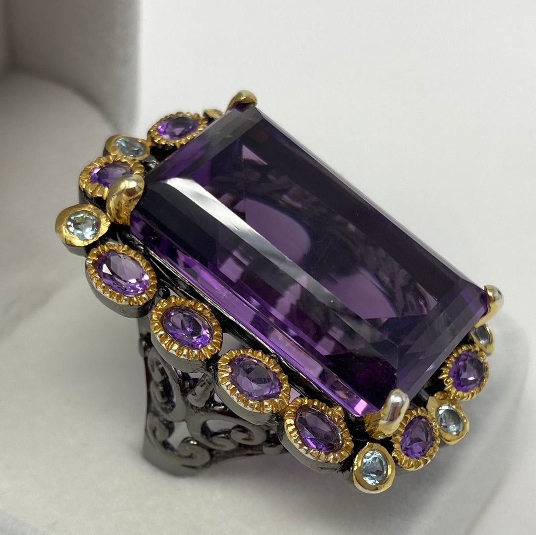 Exceptional  40+ CTW Genuine Amethyst Ring