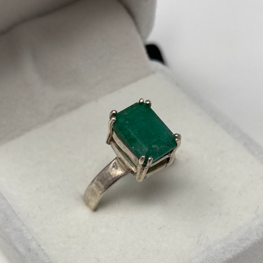 Genuine Emerald Ring