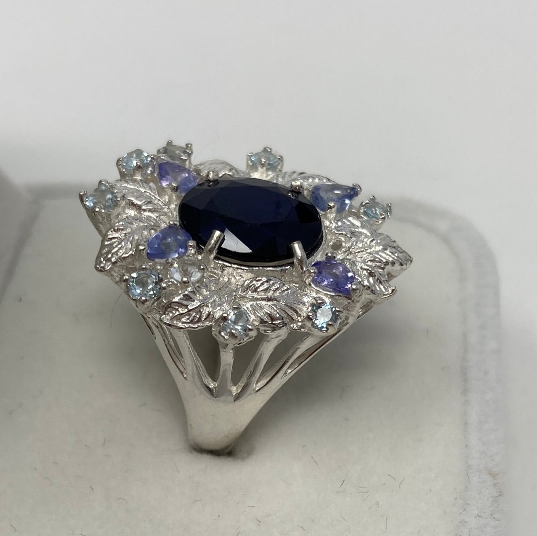 Fascinating Genuine Sapphire & Tanzanite Ring