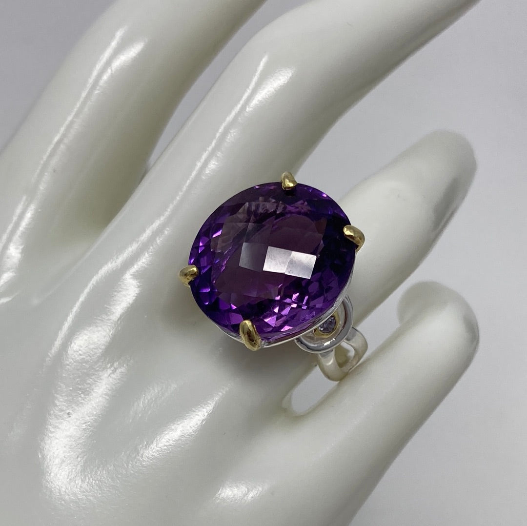 Extraordinary Genuine 24 CTW Amethyst Ring