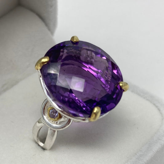 Extraordinary Genuine 24 CTW Amethyst Ring