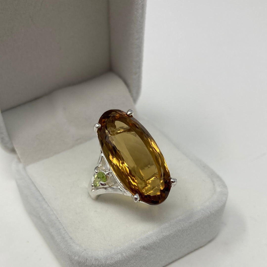 Delightful Genuine Citrine & Peridot Ring