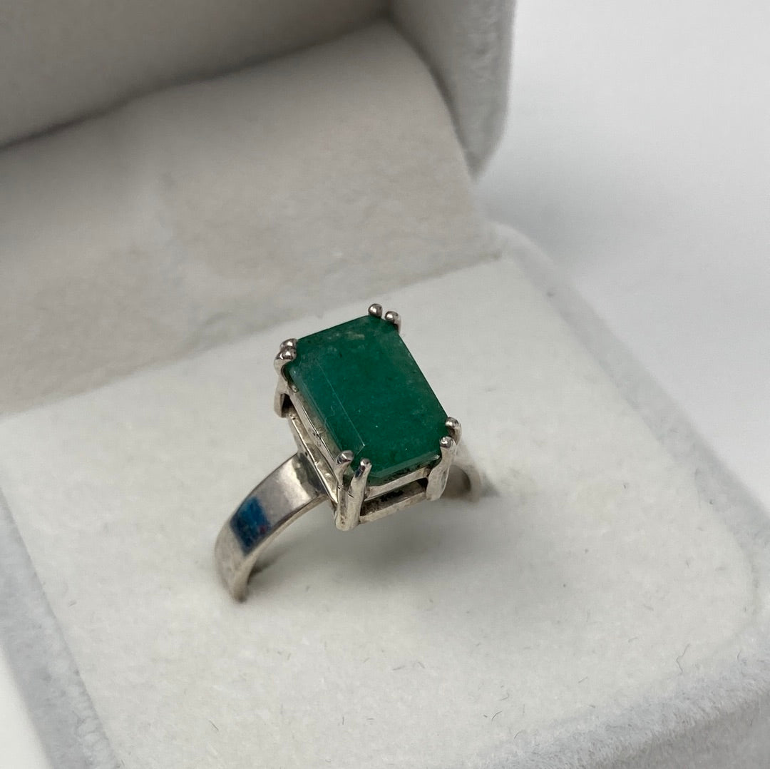 Genuine Emerald Ring