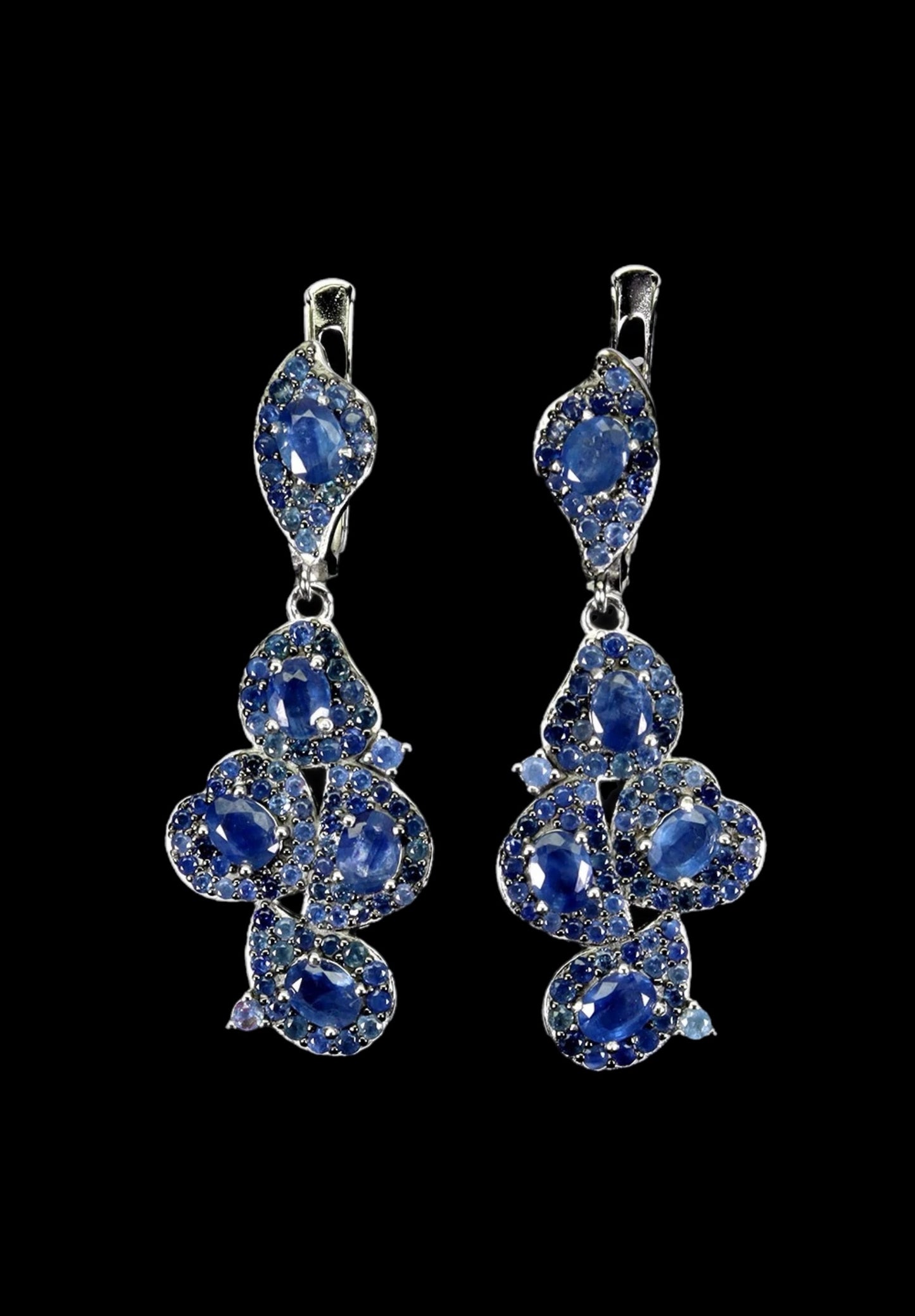 Enchanting Genuine Sapphire Earring
