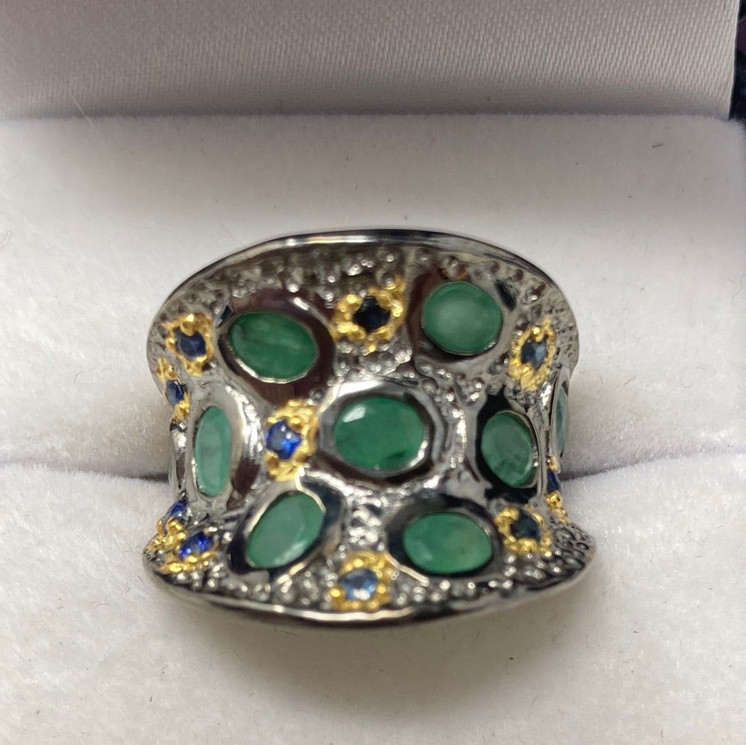 Genuine Emerald Artistic Contemporary Ring