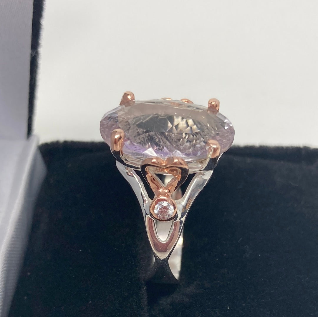 Rose Du France Amethyst Ring