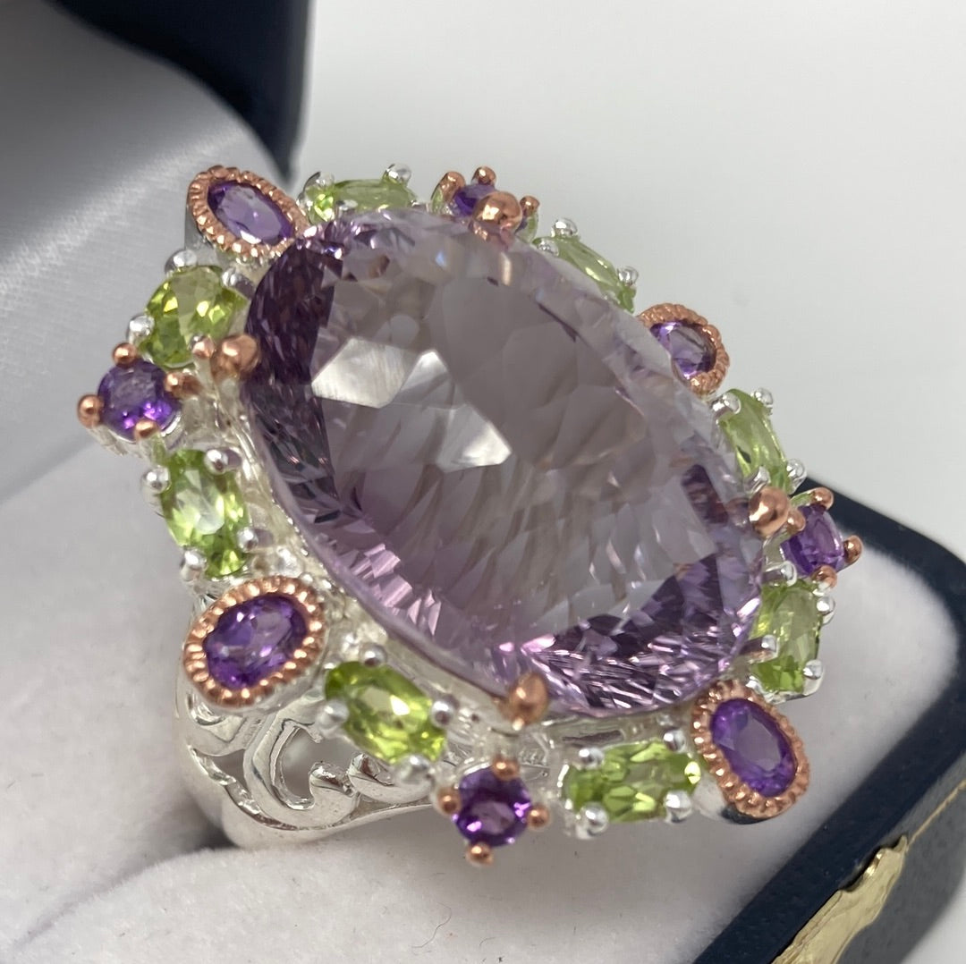 Magnificent Rue Du France Genuine Amethyst and Peridot Ring