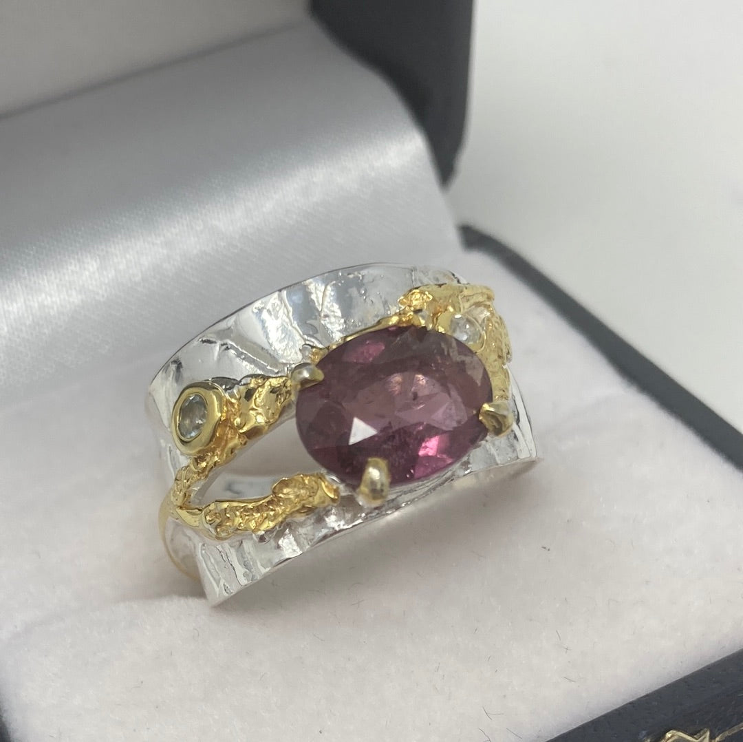 Tantalizing Genuine Tourmaline Ring