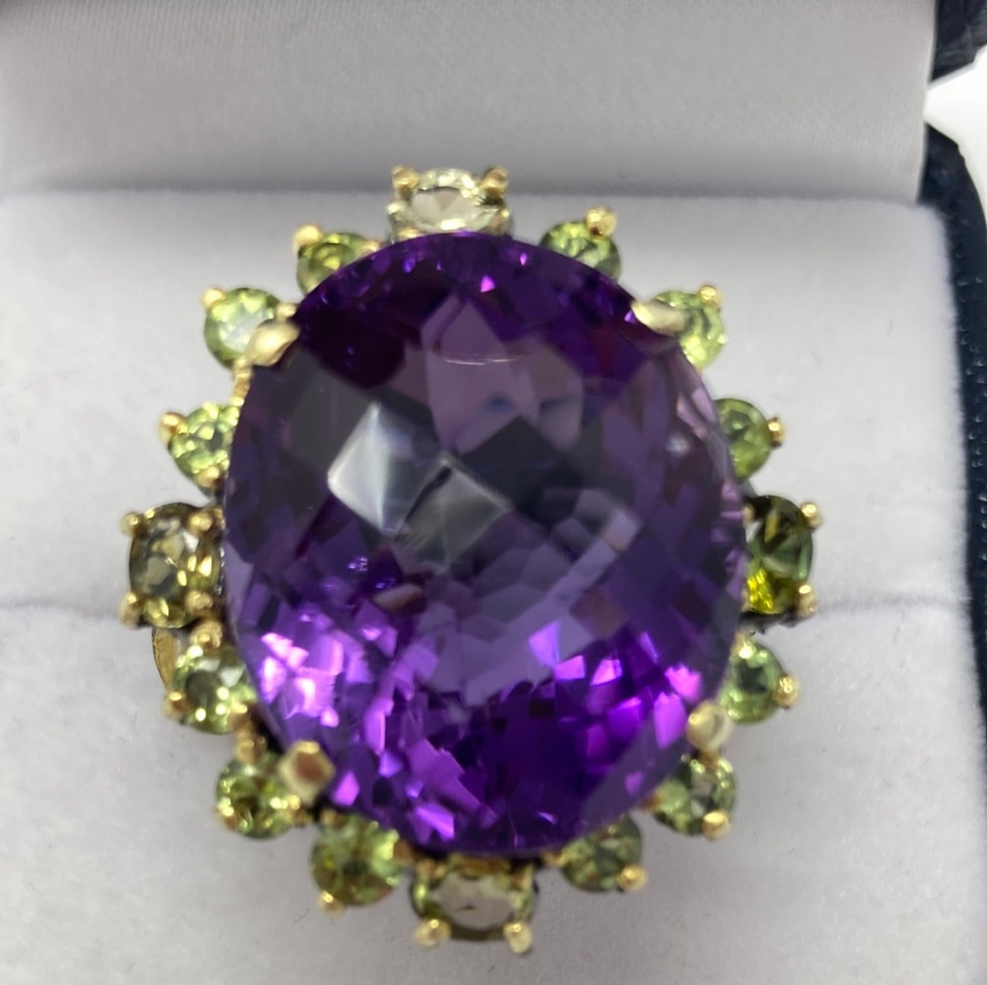 Impressive Genuine 35 CTW Amethyst Ring