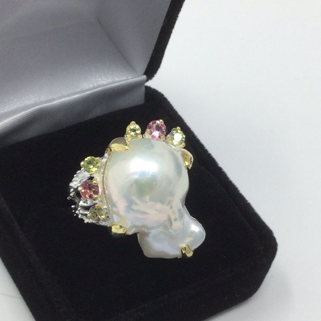 Lustrous Genuine Baroque Pearl Ring