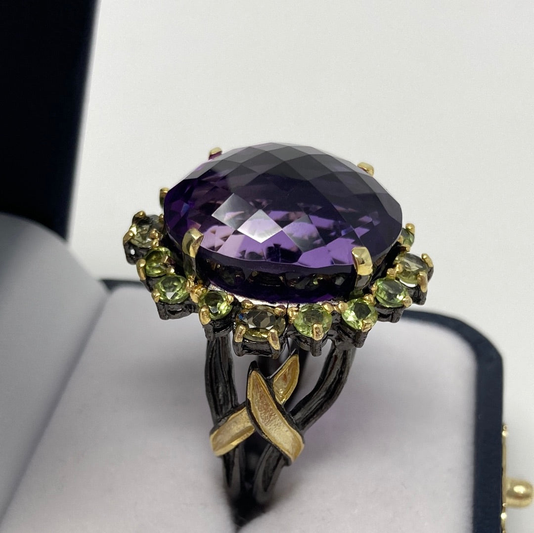 Impressive Genuine 35 CTW Amethyst Ring