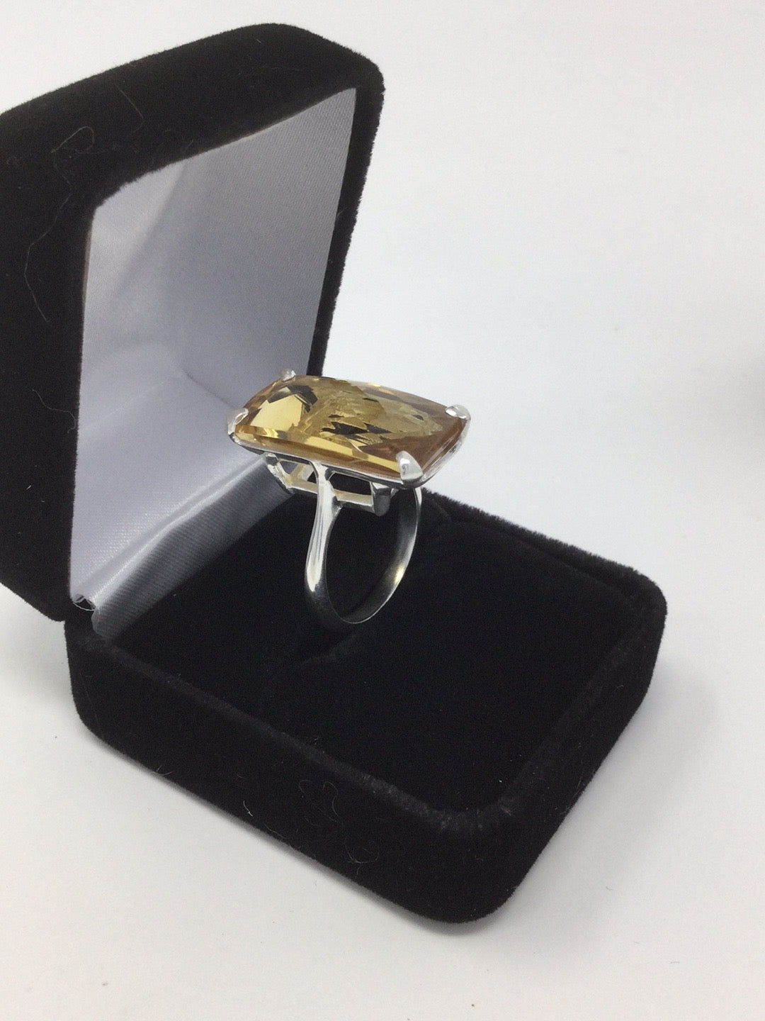 Classy 30 CTW Genuine Citrine Ring