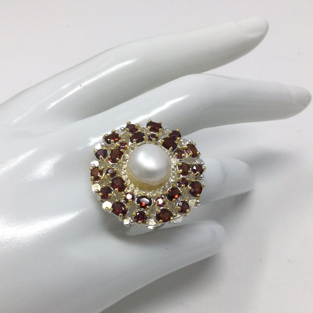 Precious Natural Pearl & Garnet Ring