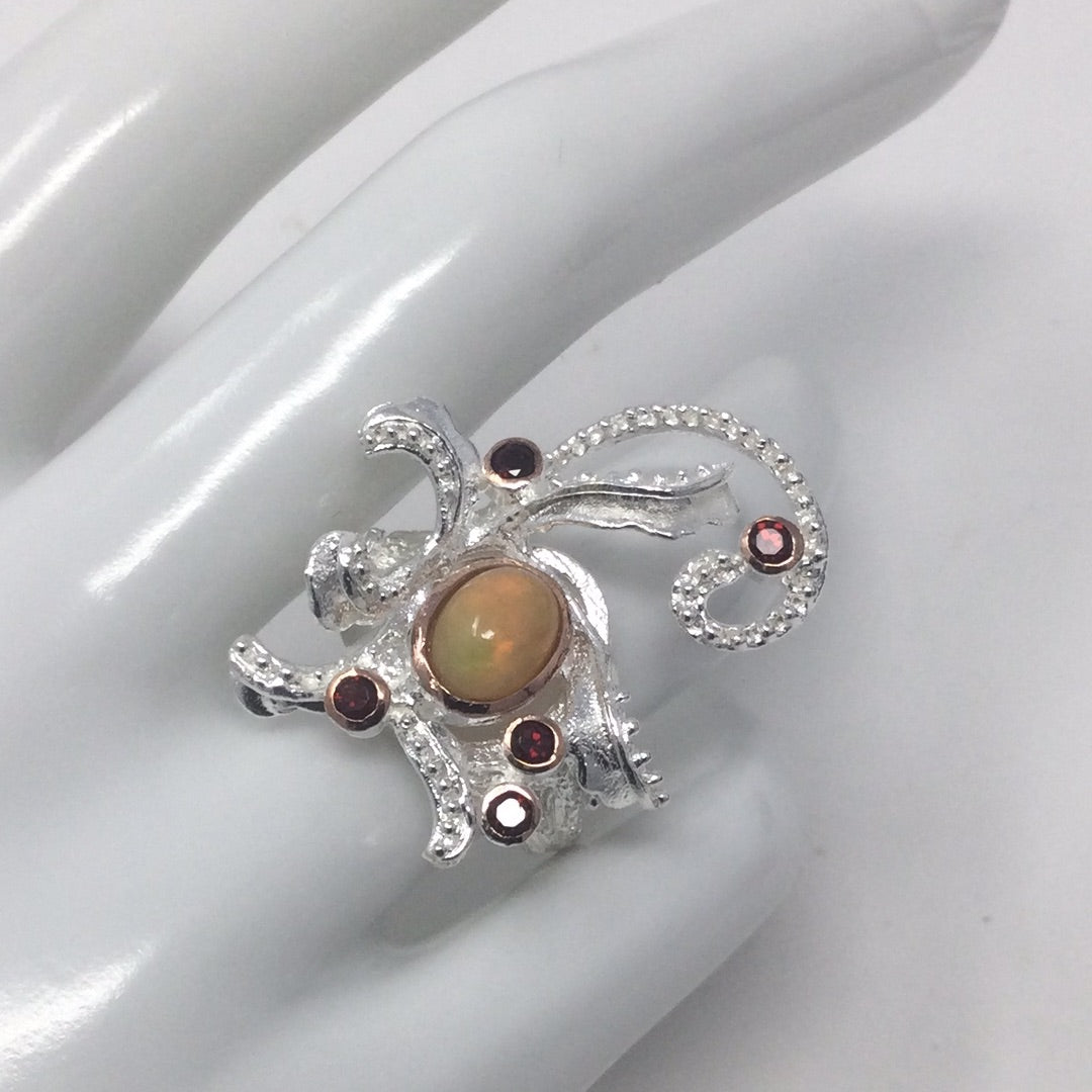 Inspiring Genuine Fiery Opal & Garnet Ring