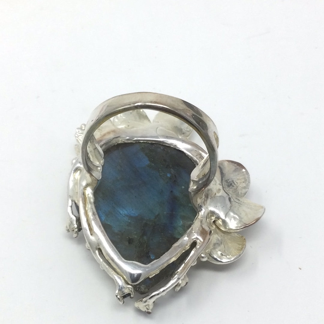 Alluring Genuine Labradorite & Sapphire Ring