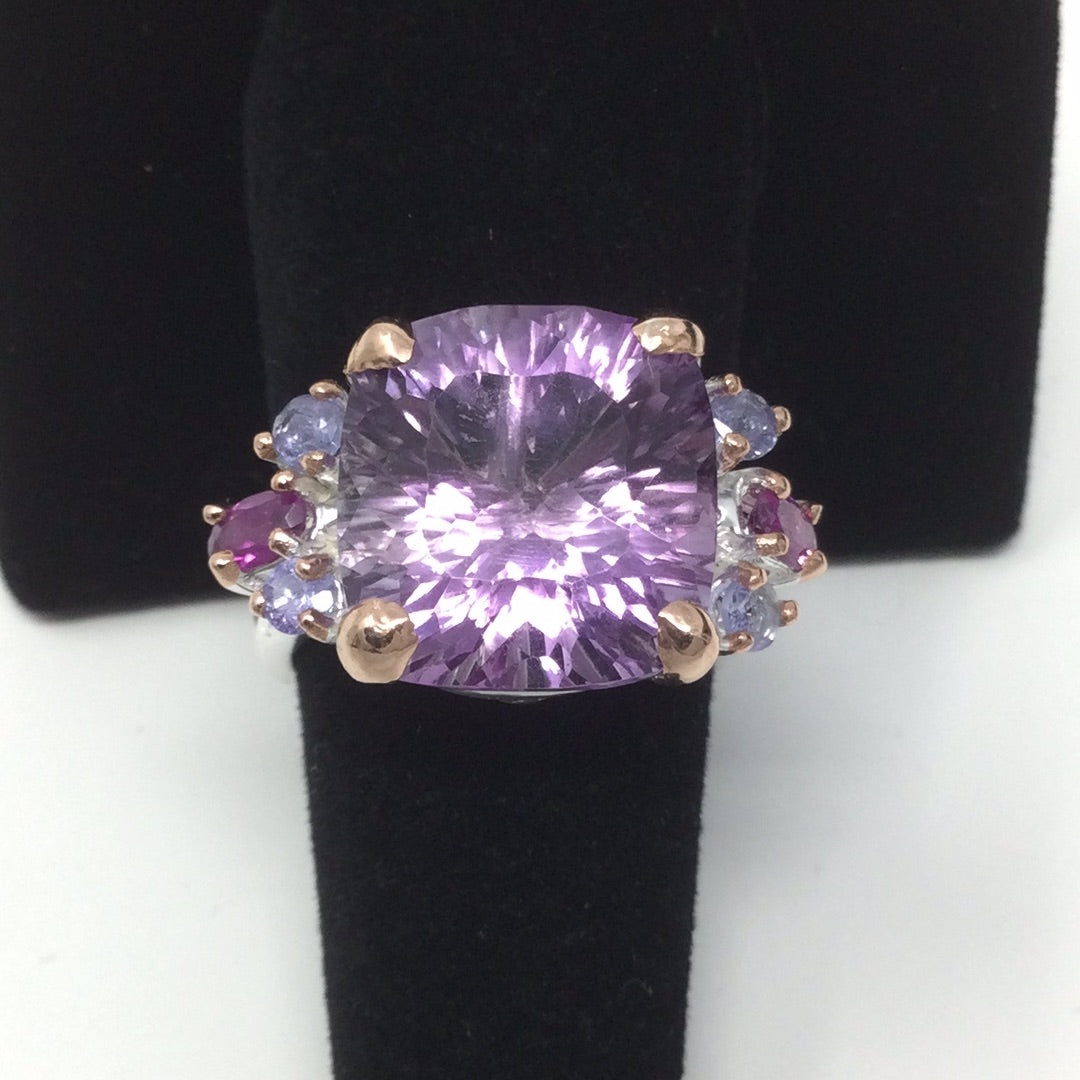 Luscious Genuine AAA+ Amethyst & Tanzanite Ring